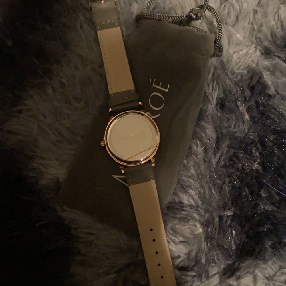 Watch - Picture 2 of 2